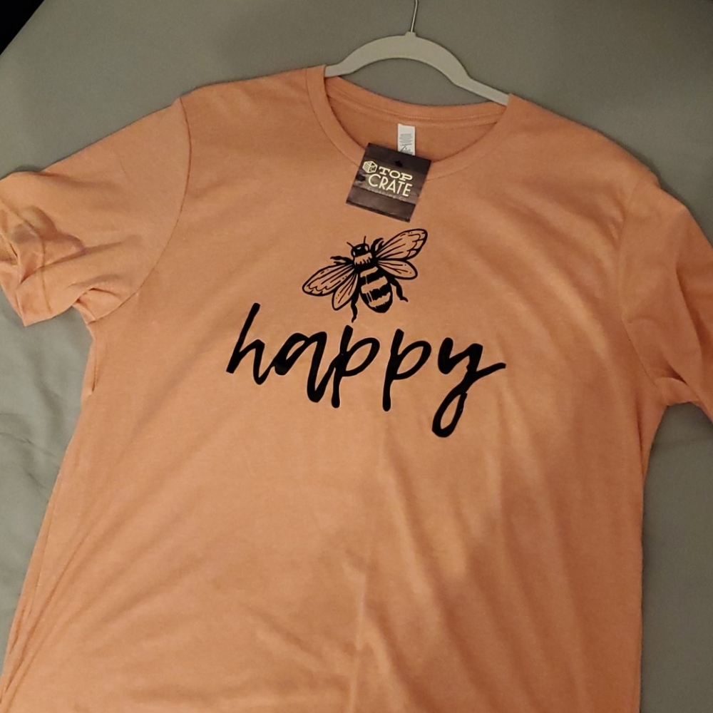 NWT be happy tee